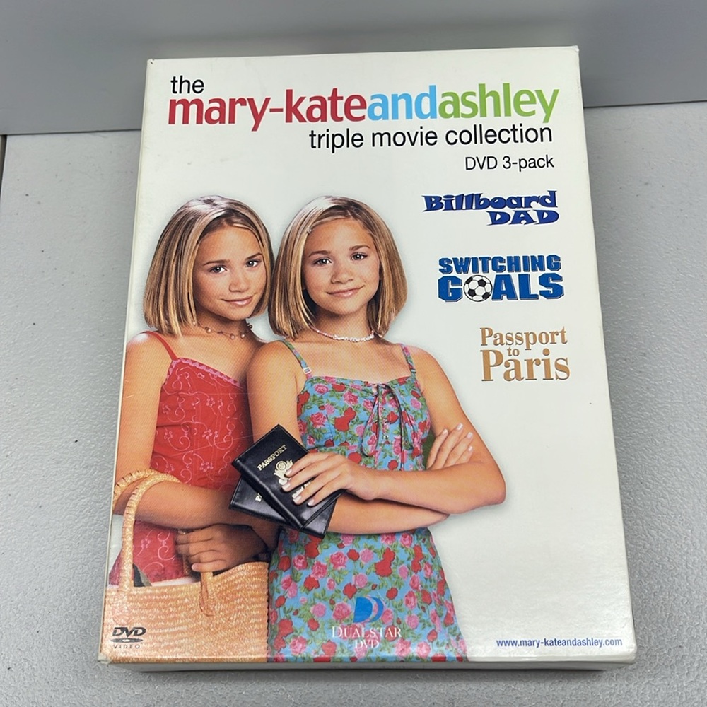 Mary-Kate & Ashley Pack [Billboard Dad/Switching Goals/Passport to Paris] 3 DVD
